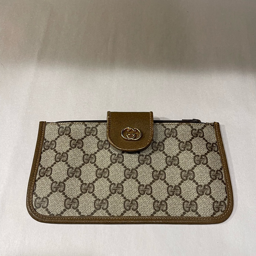 Gucci canvas wallet